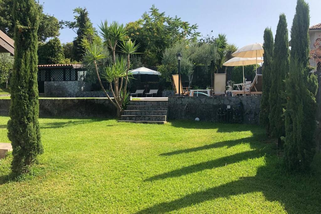 Casa di Paco a Nicolosi Mascalucia Esterno foto